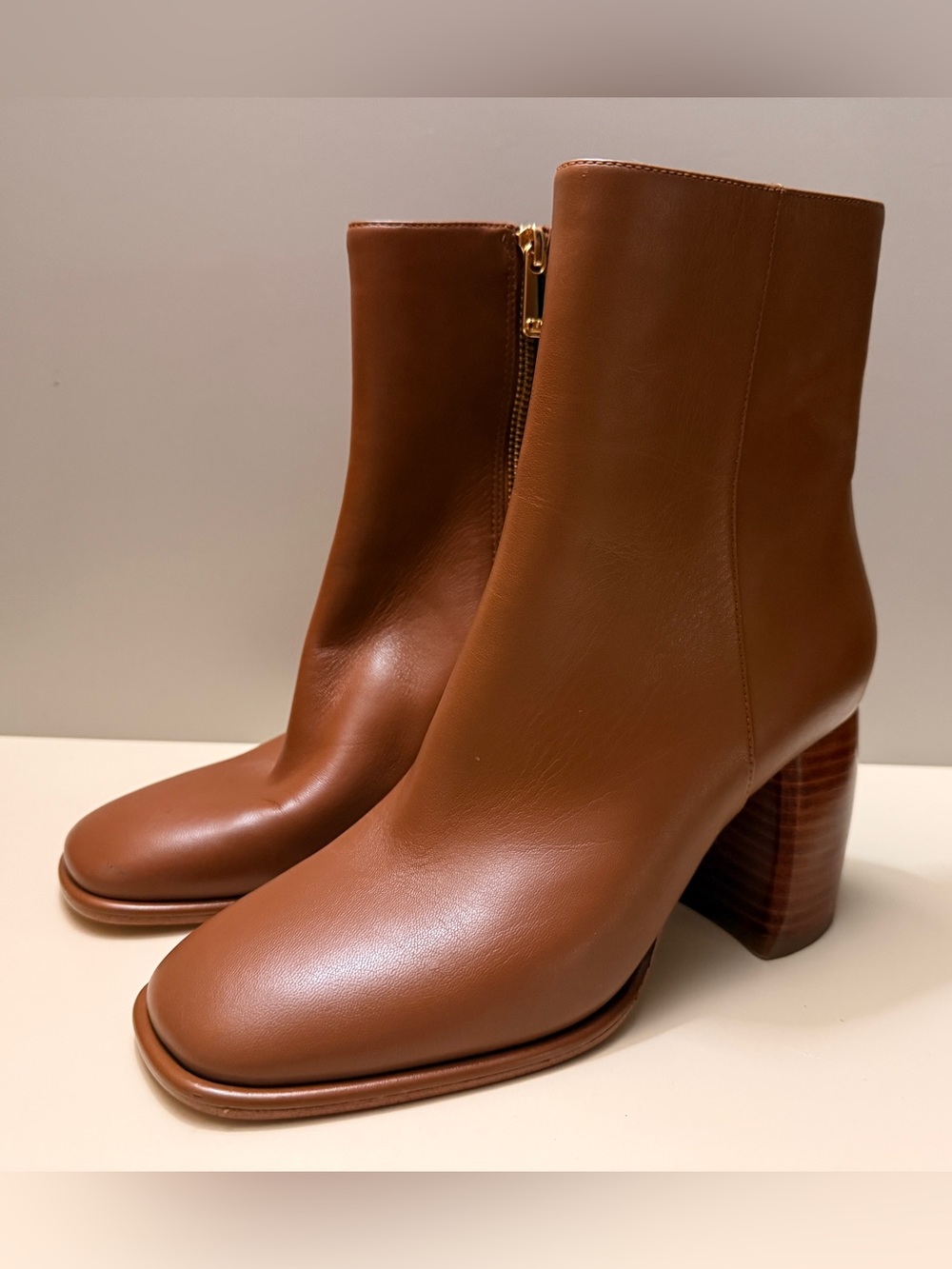 Michael Kors Cognac Leather Ankle Booties with Stacked Heel(brand new)